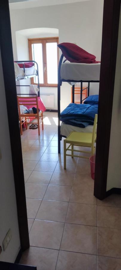 Ninin De Ma' Hostel Framura